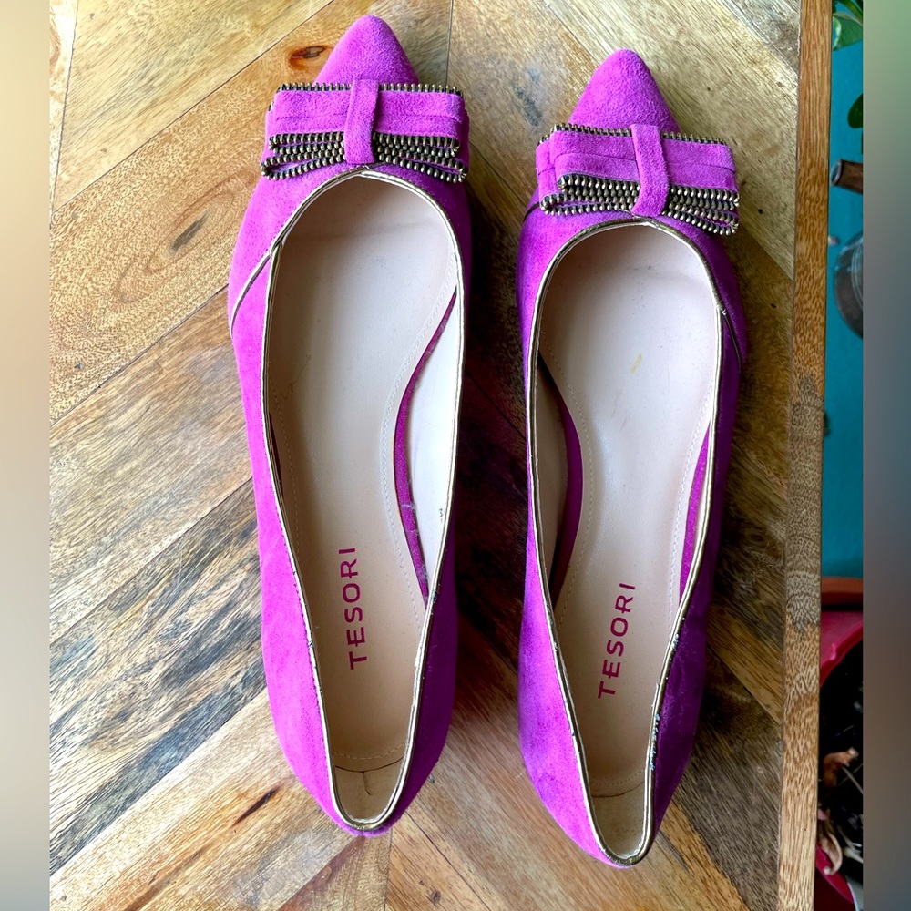 NEW TESORI SUEDE Shoes.  10 M.  Leather Upper.